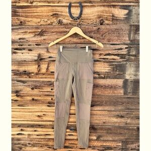 ALO YOGA | High Waist Cargo Leggings In Olive Branch XS